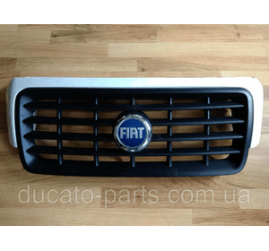 Решітка радіатора Fiat Scudo 9464801277