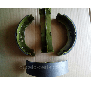 Тормозові колодки задні (ручне гальма) Fiat Ducatoto 77364023