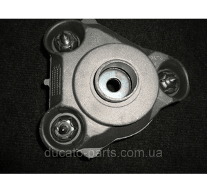 Подушка (опора) амортизатора права Fiat Ducato 244, 1350789080