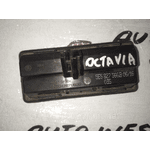 Кнопка відкривання багажника Skoda Octavia A7 2013-2020 5E5827566B - NaVolyni.com, Фото 3