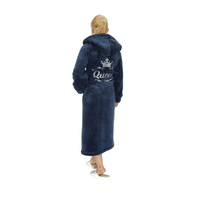 Жіночий махровий халат із вишивкою