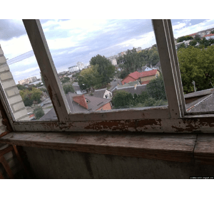 Балкон  вигляд до і після монтажа