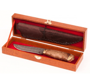 Коробка с разделочным ножом из Дамасской стали
