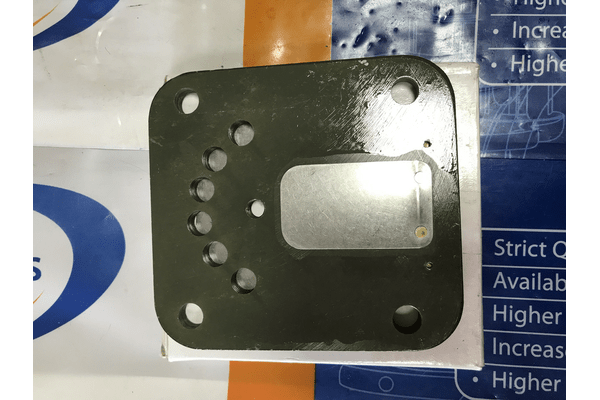 Пластина головки компрессора с клапанами на ТАТА Эталон - NaVolyni.com