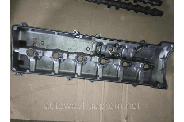 Клапанна кришка Mercedes S-Class W220 A6130160305 - NaVolyni.com
