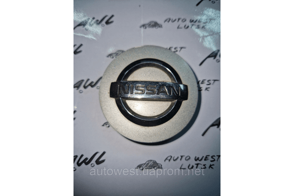 Ковпочок центральний колісного диска Nissan X-Trail T30 40342-8H700 - NaVolyni.com