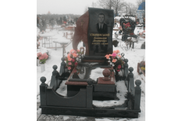 Памятник з граніту 057 - NaVolyni.com